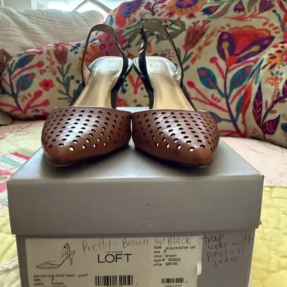 LOFT Perforated Brown and Black Heels - Picture 5 of 5